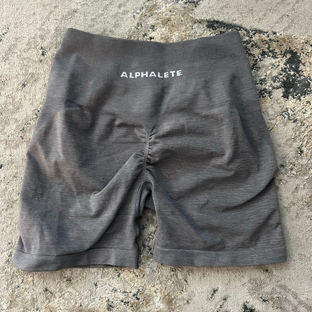 Alphalete amplify shorts